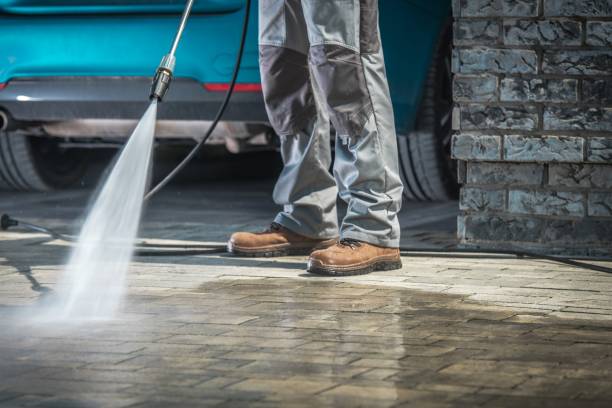 Best Roof Washing  in New Middletown, OH